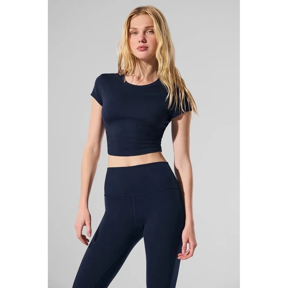 NWT Alo Yoga Alosoft Crop Finesse Short Sleeve Size S Navy Blue NEW - Picture 2 of 11